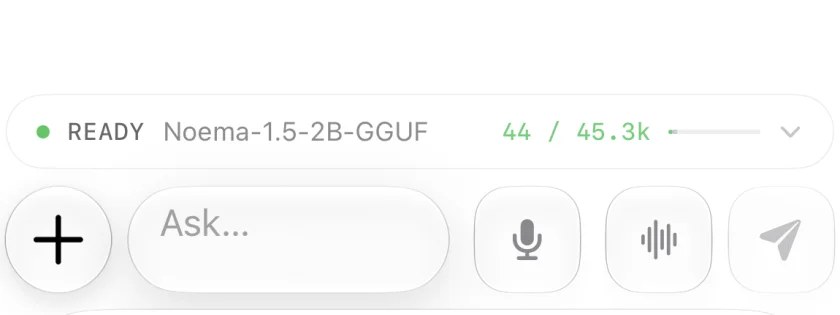Noema chat showing the collapsed model and context bar directly above the Ask input.